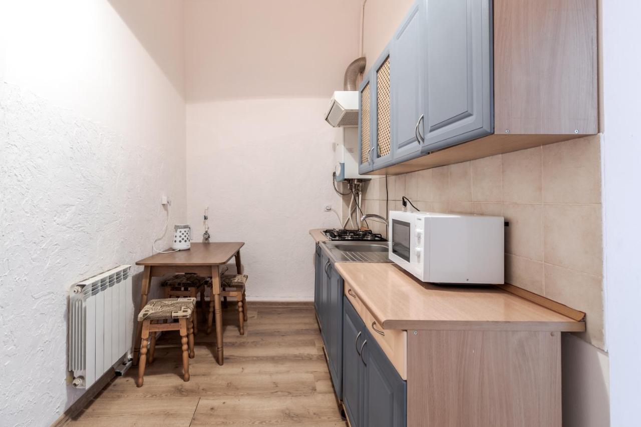 Striltsiv Apartment Lviv Exterior foto