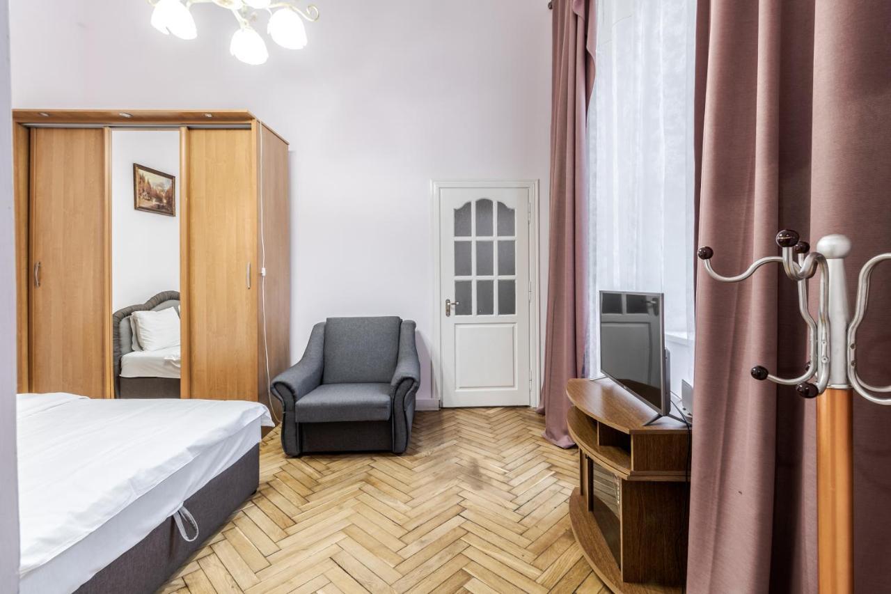 Striltsiv Apartment Lviv Exterior foto
